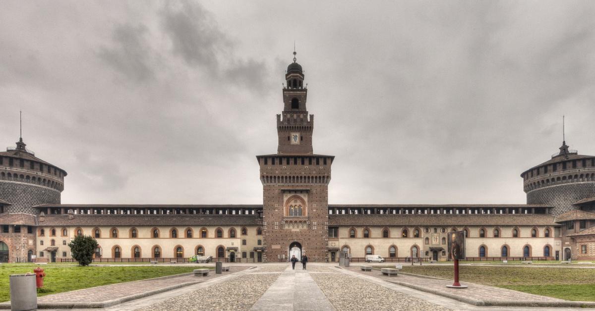 castellosforzesco castellosforzesco Милан Weekend в Милане castellosforzesco