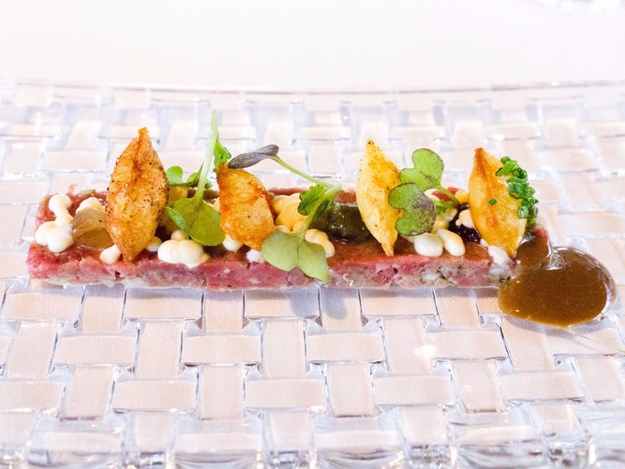 блюдо от El Celler de Can Roca 1 блюдо от El Celler de Can Roca