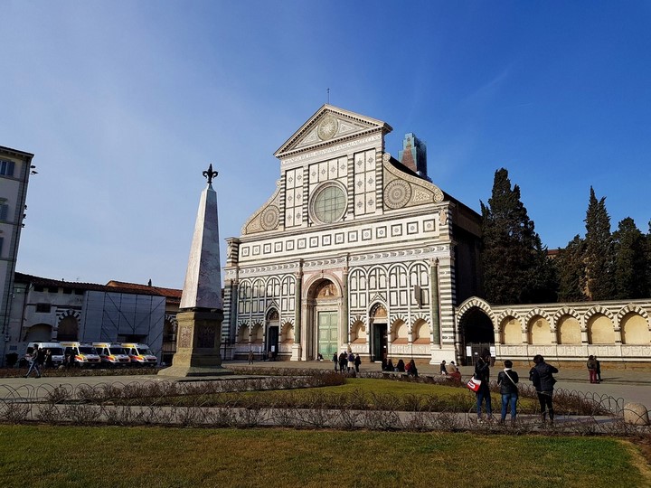 Базилика Санта-Мария-Новелла - Лист111 Базилика Санта-Мария-Новелла - Лист1