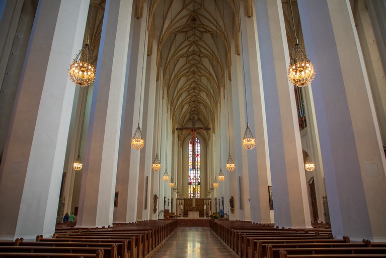 Интерьер Фрауенкирхе (Кафедральный собор Богоматери) Мюнхен. 1 Интерьер Фрауенкирхе (Кафедральный собор Богоматери) Мюнхен.