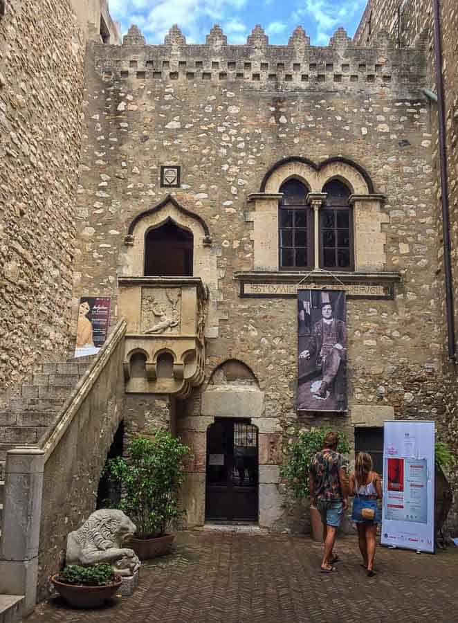 Палаццо Корвайя Таормина 1 Палаццо Корвайя Таормина