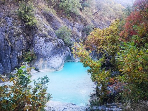 Голубая вода реки Дералук 1 Голубая вода реки Дералук