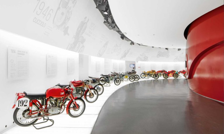 Ducati Италия Музеи автомобилей в Италии 1 Ducati Италия Музеи автомобилей в Италии