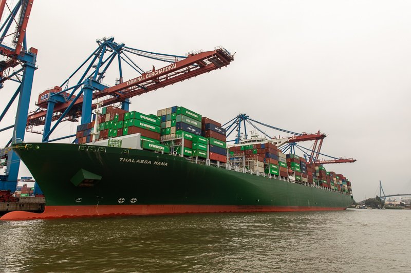 корабль в Гамбург 1 корабль в Гамбург