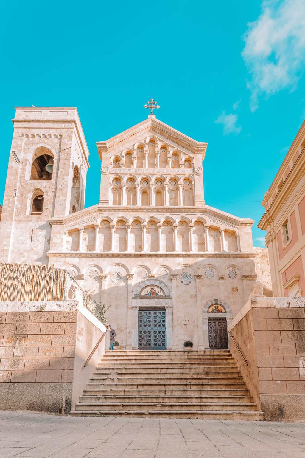 Кальяри церковь Сардиния 1 Кальяри церковь Сардиния