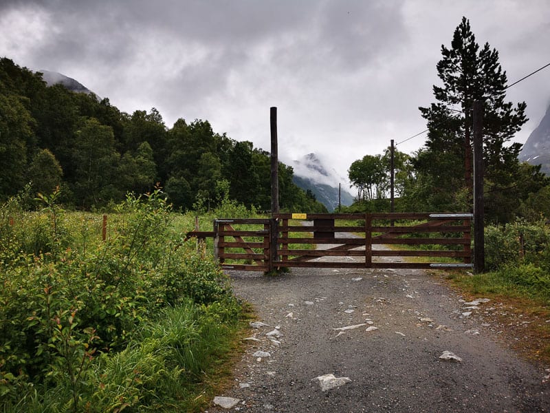 Ворота для животных на пути в Иннердален. 1 Ворота для животных на пути в Иннердален.