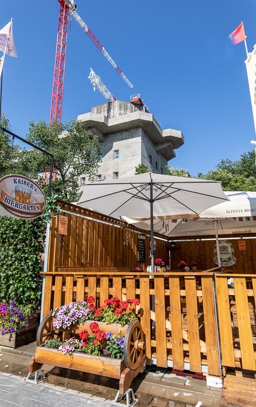 Karolinenviertel является домом для бункера времен Второй мировой войны, который был преобразован в ночной клуб. 1 Karolinenviertel Гамбург