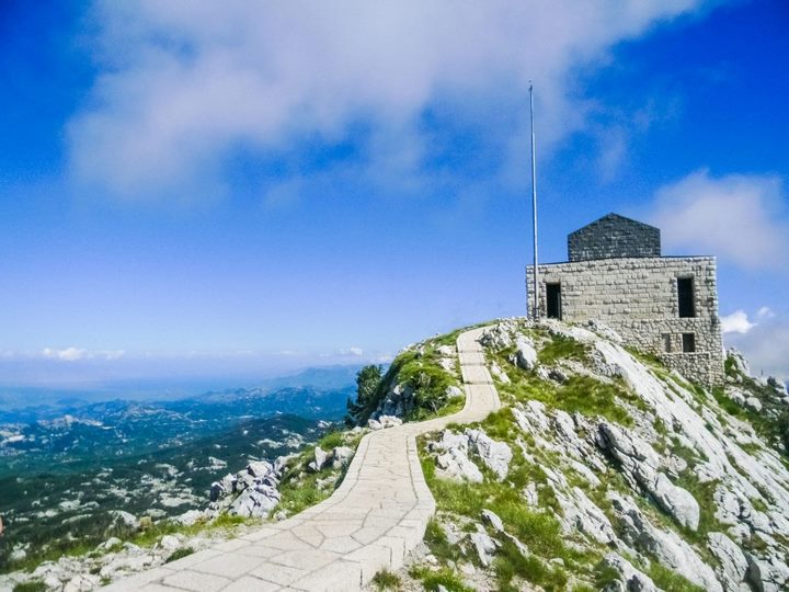 Черногория Ловчен Mauseleum  пляжи Черногории 1111 Черногория Ловчен Mauseleum  пляжи Черногории