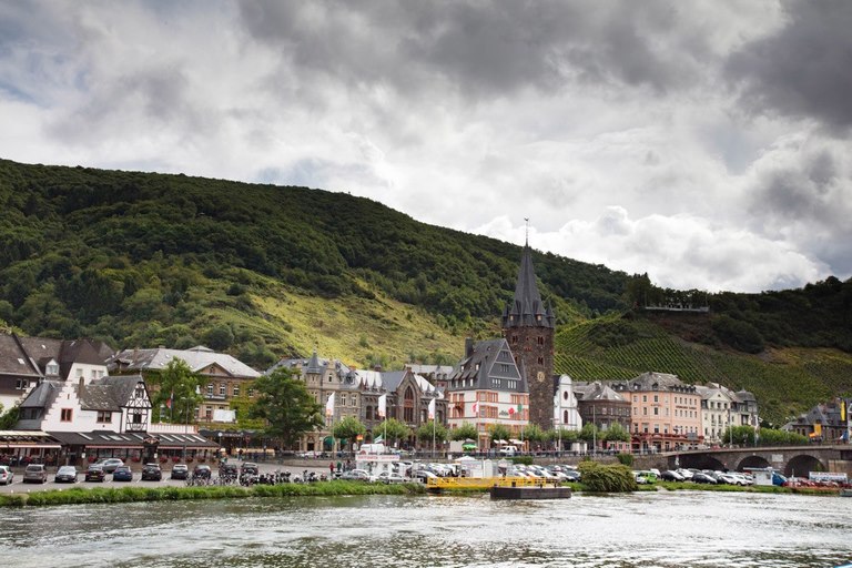 Бурные тучи над рекой Мозель 1 Бурные тучи над рекой Мозель