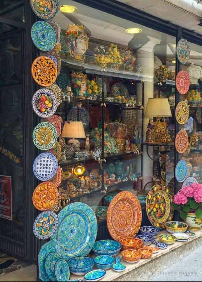 Гончарный магазин Таормина 1 Гончарный магазин Таормина