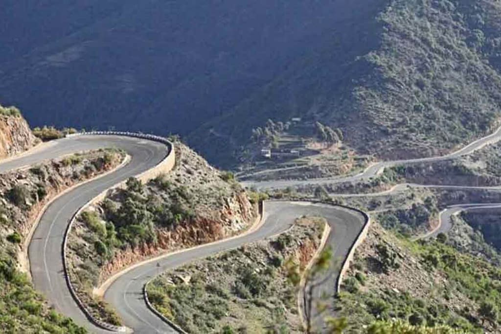 Дорога между Асмэрой и Массавой 11 Дорога между Асмэрой и Массавой