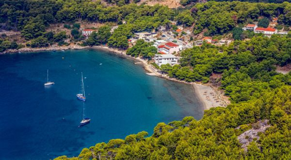 Пляж Саплунара, Млет 111 Пляж Саплунара, Млет