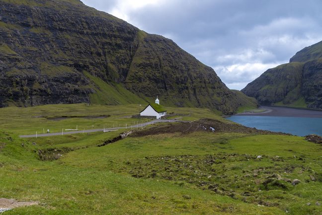 САКСУН В ТЁРНУВИК. Фарерские острова . 1 САКСУН В ТЁРНУВИК. Фарерские острова .