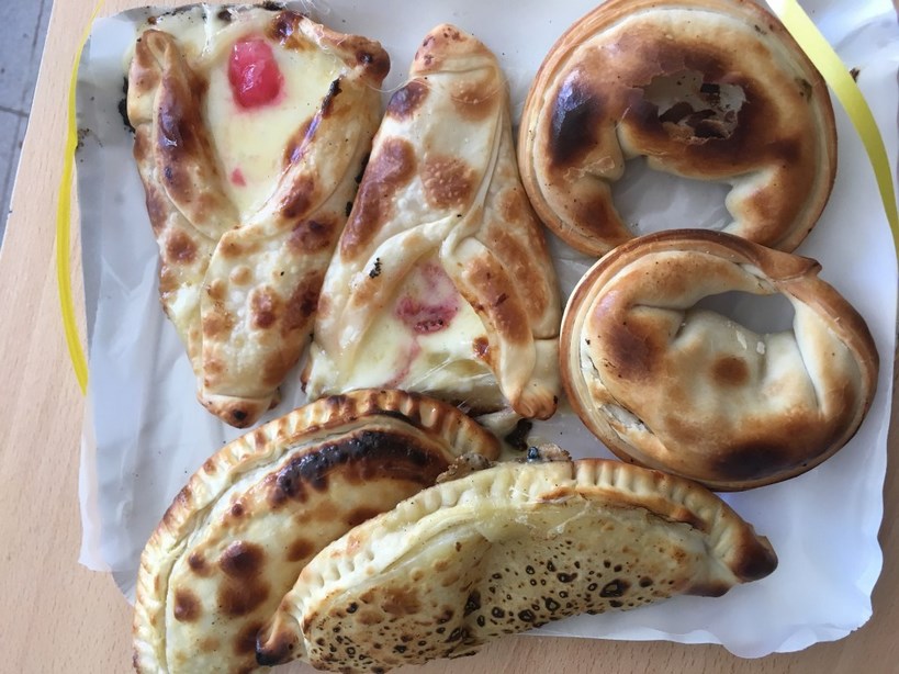 Широкий ассортимент вкусных эмпанад! Лучшие рестораны Буэнос-Айреса, лучшие отели Буэнос-Айреса, полезные советы для посещения Аргентины Буэнос-Айреса и многое другое в этом путеводителе Буэнос-Айреса! 1 Широкий ассортимент вкусных эмпанад! Лучшие рестораны Буэнос-Айреса, лучшие отели Буэнос-Айреса, полезные советы для посещения Аргентины Буэнос-Айреса и многое другое в этом путеводителе Буэнос-Айреса!