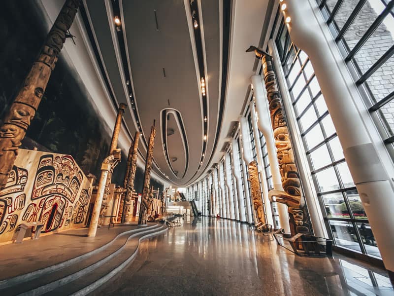 Посетите Канадский исторический музей в Оттаве. 11 Посетите Канадский исторический музей в Оттаве.