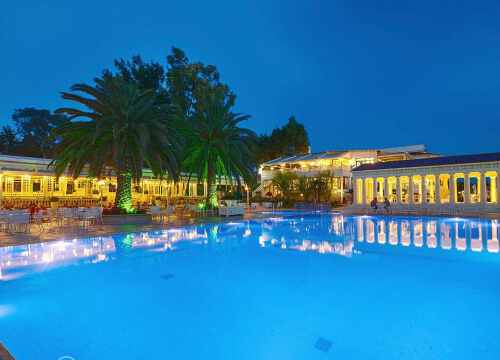 бассейн отеля Potidea Palace Греция отдых с детьми 1 бассейн отеля Potidea Palace Греция отдых с детьми