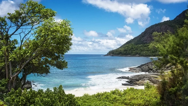 Отдохните на острове Силуэт 11 Отдохните на острове Силуэт Сейшельские острова на яхте