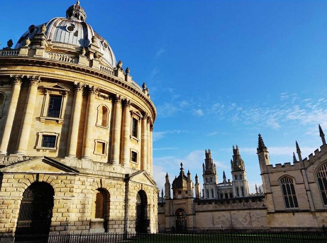 Камера Рэдклиффа Оксфорд 111 Камера Рэдклиффа Оксфорд