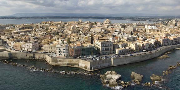 Сиракуза, Сицилия. Достопримечательности Италии. 1 Сиракуза, Сицилия. Достопримечательности Италии.