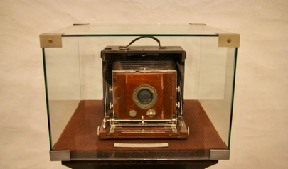 Старинная камера в Таллиннском музее фотографии в Таллинне, Эстония 11 Старинная камера в Таллиннском музее фотографии в Таллинне, Эстония