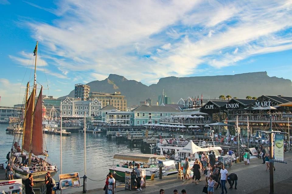 Проверьте V & A Waterfront Маршрут Кейптауна  V & A Waterfront Маршрут Кейптауна