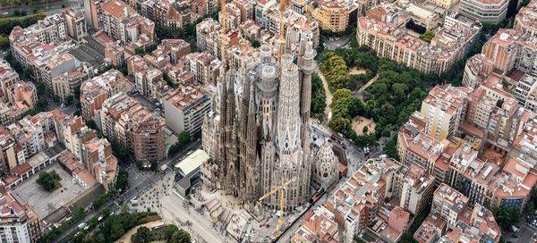 Sagrada Familia Барселона для семейного отдыха