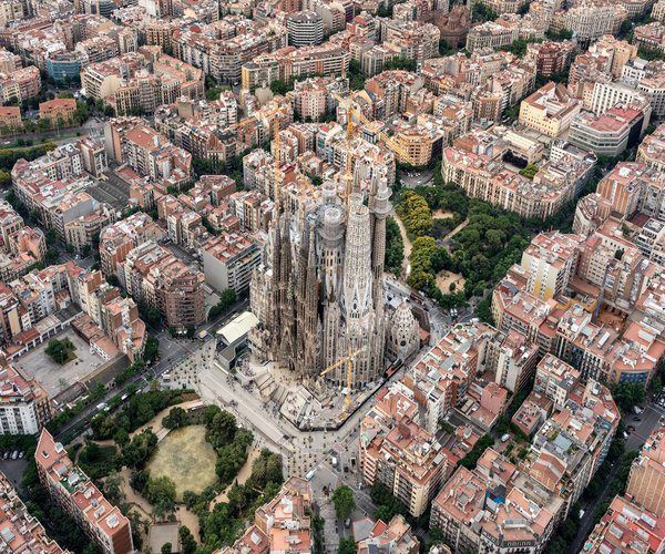 Sagrada Familia Барселона для семейного отдыха